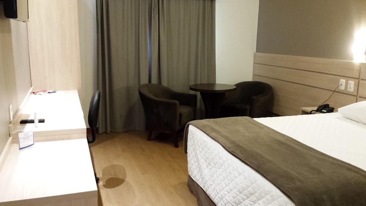 Executivos Hotel Крус-Алта Екстер'єр фото