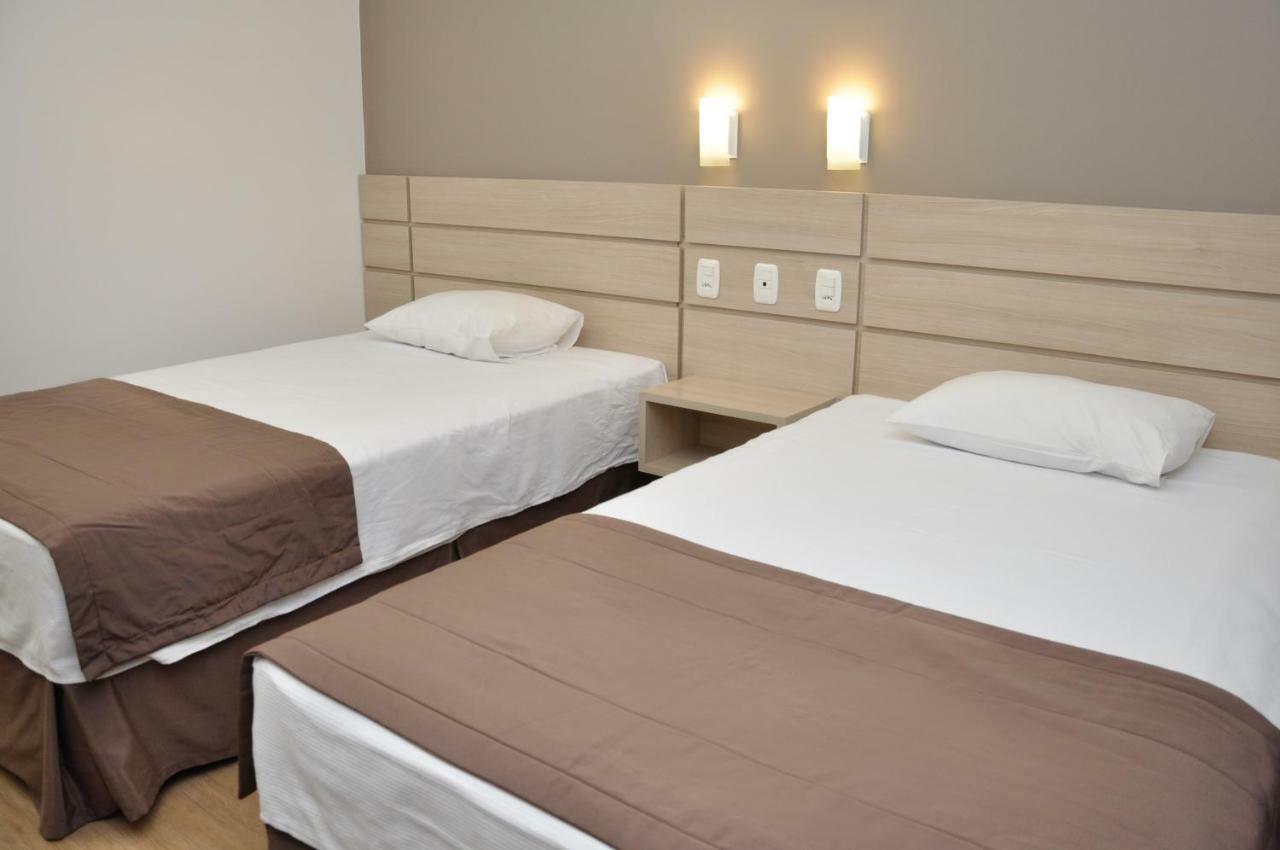 Executivos Hotel Крус-Алта Екстер'єр фото
