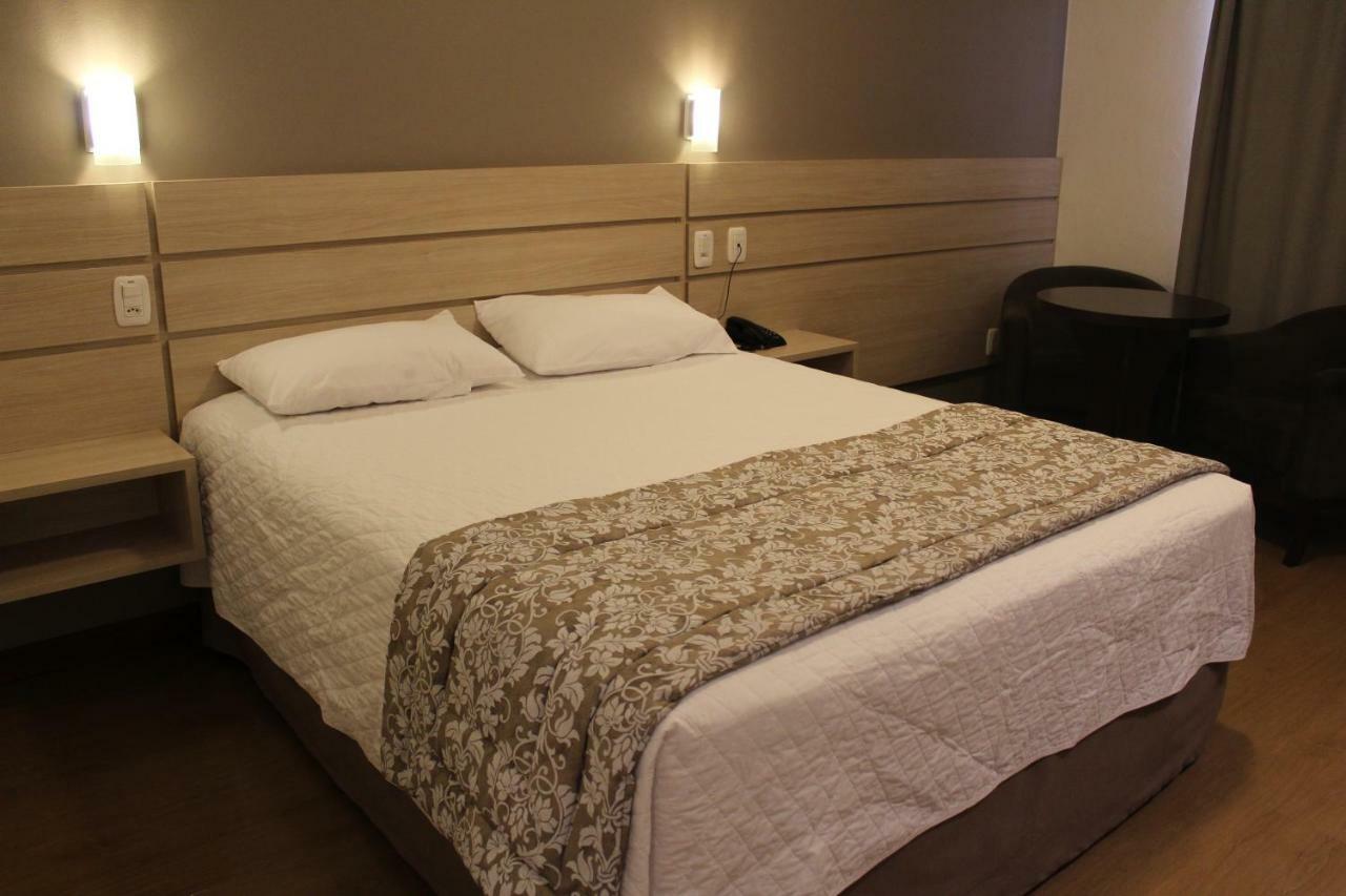 Executivos Hotel Крус-Алта Екстер'єр фото